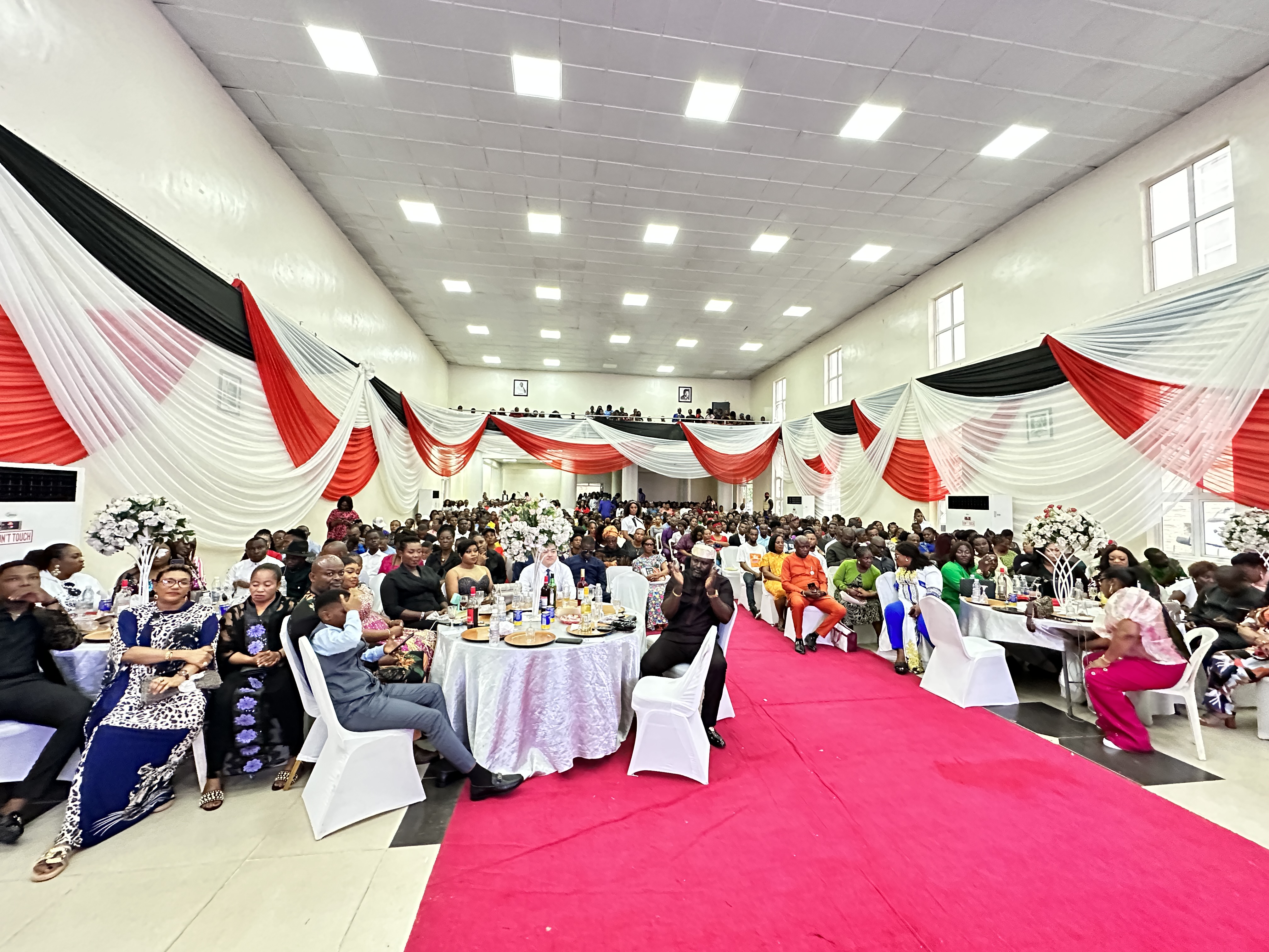 2-Uyo Award Ceremony.JPG